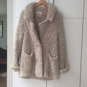 Cozy one button jacket, great condition